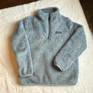 Patagonia woman’s Sherpa pullover. Cloud blue size small